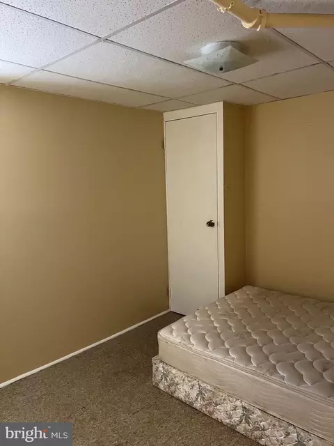 Bedroom - 98 Lamport Rd, Upper Darby, PA 19082 photo 3 of 3