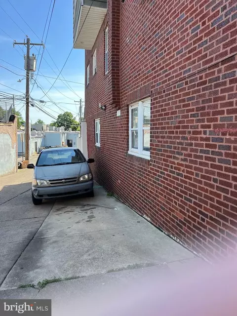 Exterior - 98 Lamport Rd, Upper Darby, PA 19082 photo 1 of 1