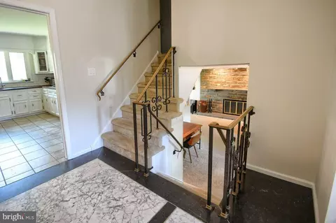 Entry Way - 1020 Edwards Dr, Springfield, PA 19064 photo 4 of 4