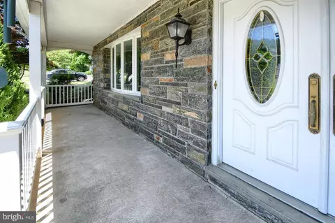 Exterior - 1020 Edwards Dr, Springfield, PA 19064 photo 4 of 6