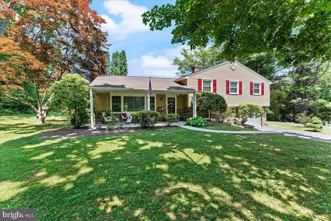 36 Woodland Dr, Glen Mills, PA 19342