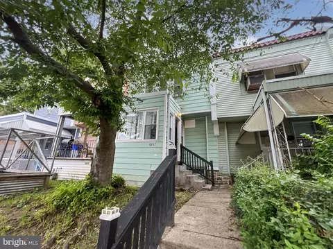 6957 Guilford Rd, Upper Darby, PA 19082