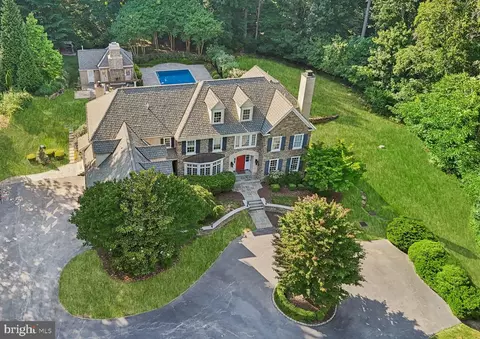 413 Timber Ln, Newtown Square, PA 19073