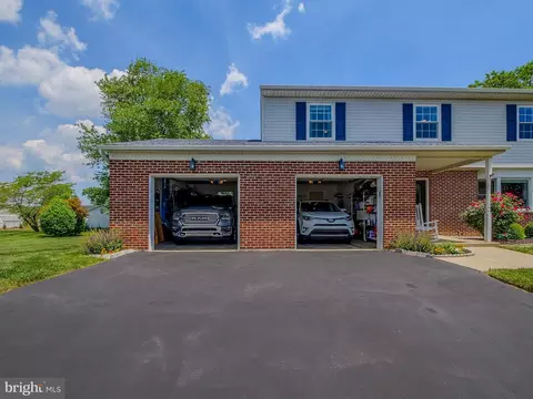 Exterior - 4012 Washington Dr, Ogden, PA 19061 photo 24 of 29