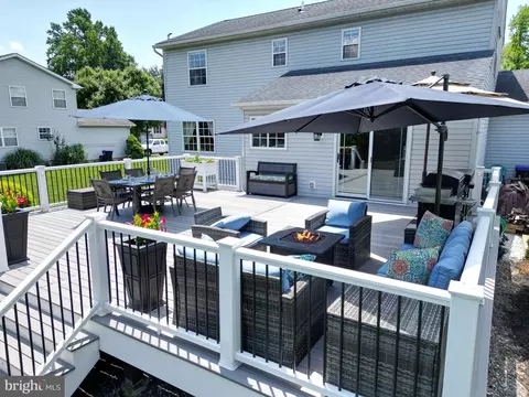 Exterior - 4012 Washington Dr, Ogden, PA 19061 photo 8 of 29