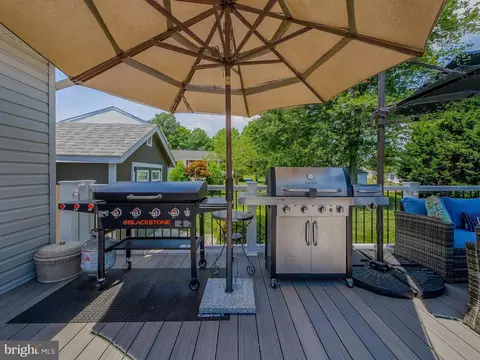 Exterior - 4012 Washington Dr, Ogden, PA 19061 photo 16 of 29