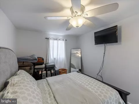 Bedroom - 232 Sherbrook Blvd, Upper Darby, PA 19082 photo 4 of 5