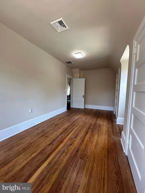 Bedroom - 101 S Rolling Rd, Springfield, PA 19064 photo 3 of 7