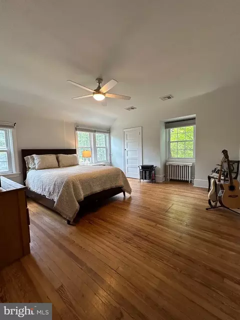 Bedroom - 101 S Rolling Rd, Springfield, PA 19064 photo 1 of 7