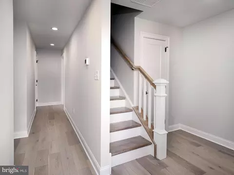 Entry Way - 206 Bloomingdale Ave, Wayne, PA 19087 photo 6 of 6