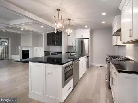 Kitchen - 206 Bloomingdale Ave, Wayne, PA 19087 photo 1 of 1