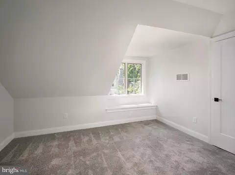 Bedroom - 206 Bloomingdale Ave, Wayne, PA 19087 photo 3 of 3