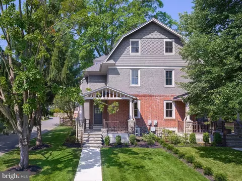 Exterior - 206 Bloomingdale Ave, Wayne, PA 19087 photo 2 of 11