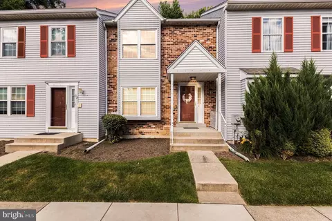 31 Dana Ct #31, Aston, PA 19014