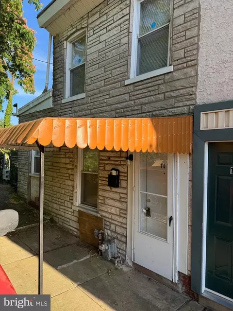 101 9th, Brookhaven, PA 19015