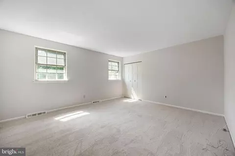 Bedroom - 13 Winding Way, Ogden, PA 19061 photo 2 of 7