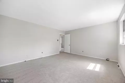 Bedroom - 13 Winding Way, Ogden, PA 19061 photo 3 of 7