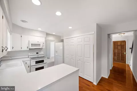 Entry Way - 13 Winding Way, Ogden, PA 19061 photo 1 of 1