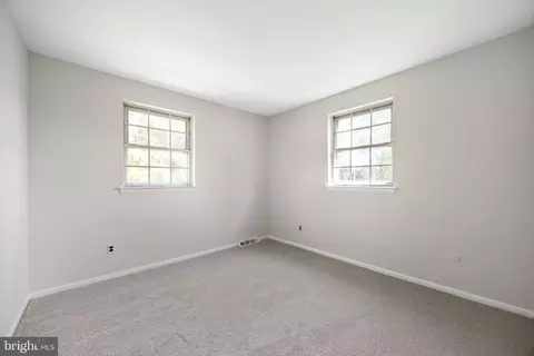 Bedroom - 13 Winding Way, Ogden, PA 19061 photo 1 of 7