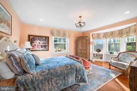 Bedroom - 339 Louella Ave, Wayne, PA 19087 photo 3 of 7