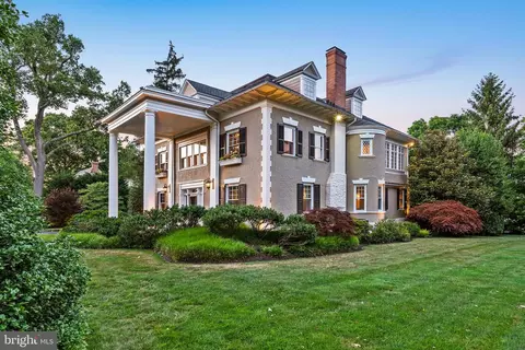 Exterior - 339 Louella Ave, Wayne, PA 19087 photo 15 of 16