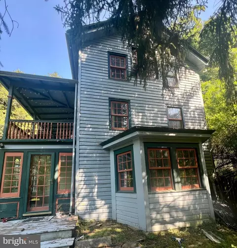 430 W Knowlton Rd, Media, PA 19063