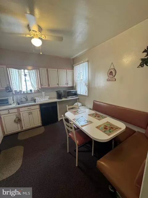 222 Kingston Rd, Upper Darby, PA 19082 photo 19