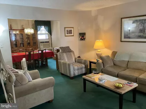222 Kingston Rd, Upper Darby, PA 19082 photo 6
