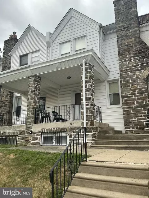222 Kingston Rd, Upper Darby, PA 19082 photo 2