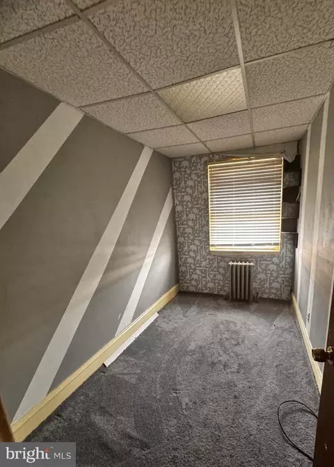 7033 Radbourne Rd, Upper Darby, PA 19082 photo 7