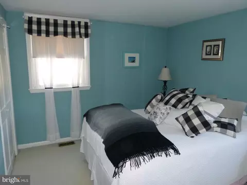 4703 Cooper Rd, Brookhaven, PA 19015 photo 30