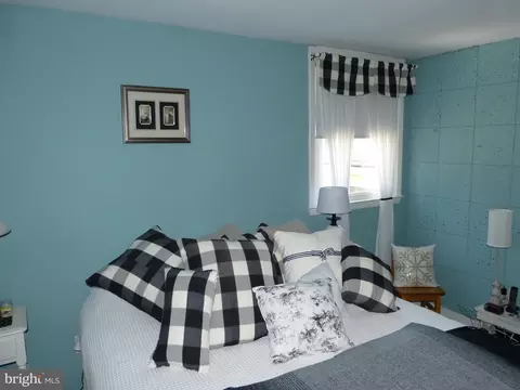 4703 Cooper Rd, Brookhaven, PA 19015 photo 33