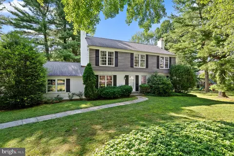 168 Wooded Ln, Villanova, PA 19085