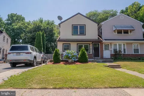 565 E Winona Ave, Norwood, PA 19074