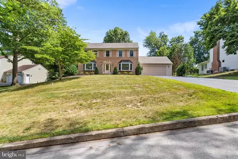 105 E Black Bass Ln, Media, PA 19063