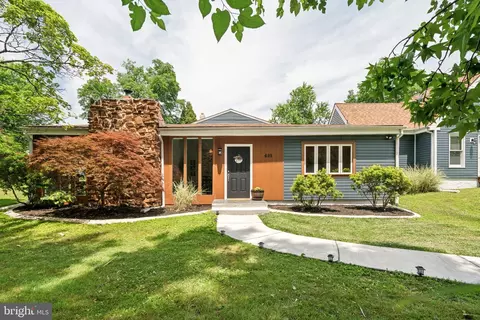 495 Cherry Tree Rd, Aston, PA 19014