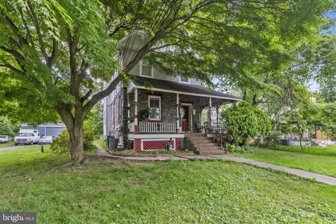 216 Collingdale, Collingdale, PA 19023