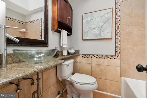 Bath - 1530 Summit St, Marcus Hook, PA 19061 photo 1 of 1