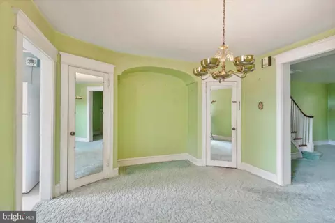 289 Copley Rd, Upper Darby, PA 19082 photo 5