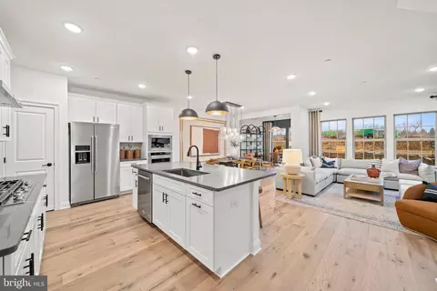 336 Milton Stamp Dr, Glen Mills, PA 19342