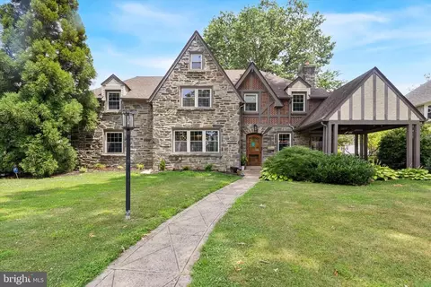 1237 Lindale Ave, Drexel Hill, PA 19026