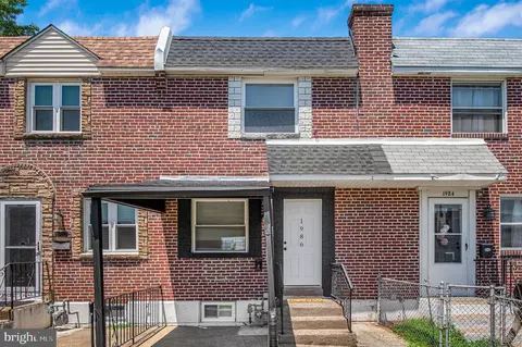 1986 Carter Rd, Folcroft, PA 19032
