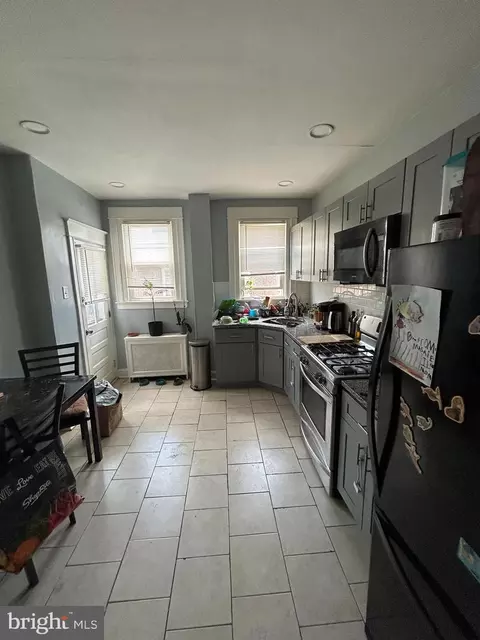 204 Huntley Rd, Upper Darby, PA 19082 photo 4