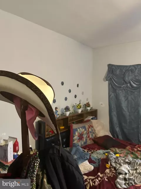 7820 Westview Ave, Upper Darby, PA 19082 photo 3