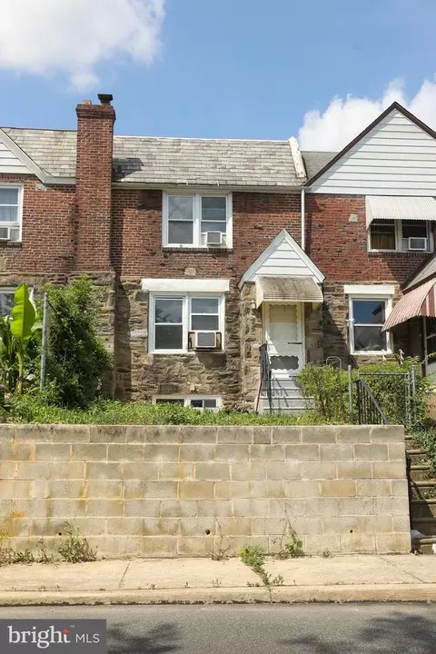 424 Chestnut St, Upper Darby, PA 19082