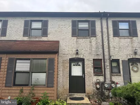 65 Bishop Dr, Aston, PA 19014