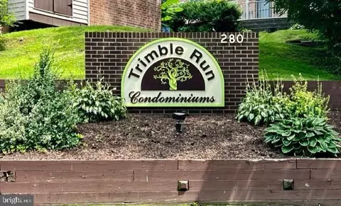 280 Bridgewater Rd #B-11, Brookhaven, PA 19015