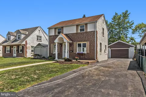 844 Quaint St, Secane, PA 19018