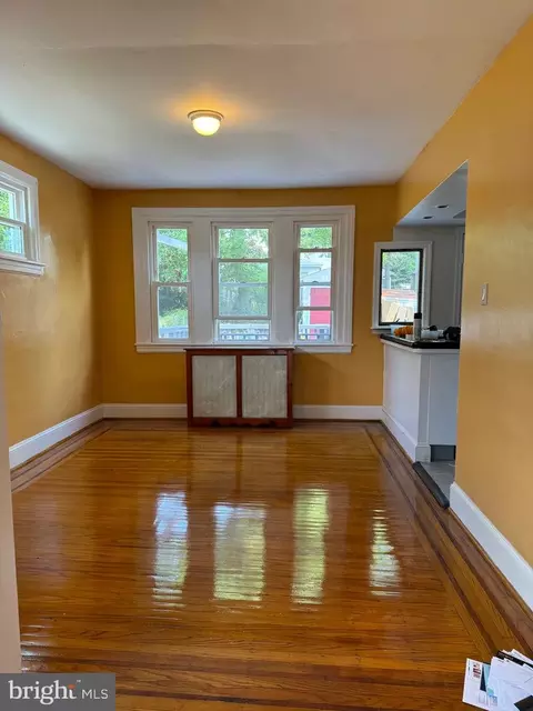 314 S Fairview Ave, Upper Darby, PA 19082 photo 9