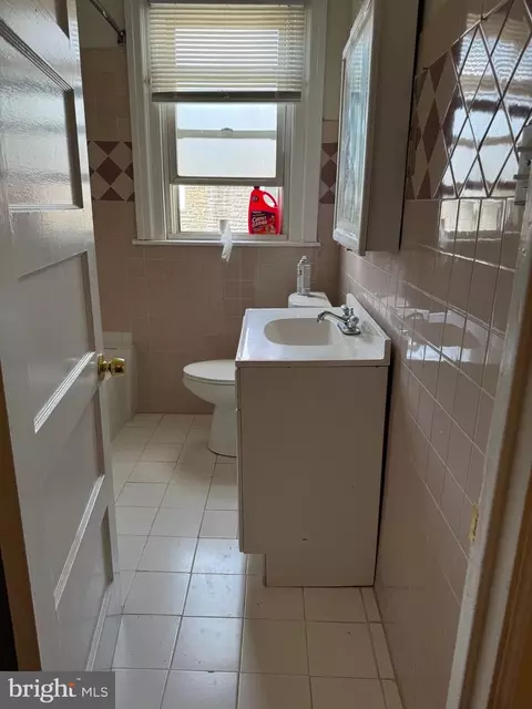 314 S Fairview Ave, Upper Darby, PA 19082 photo 17